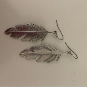 Silver leaf earrings